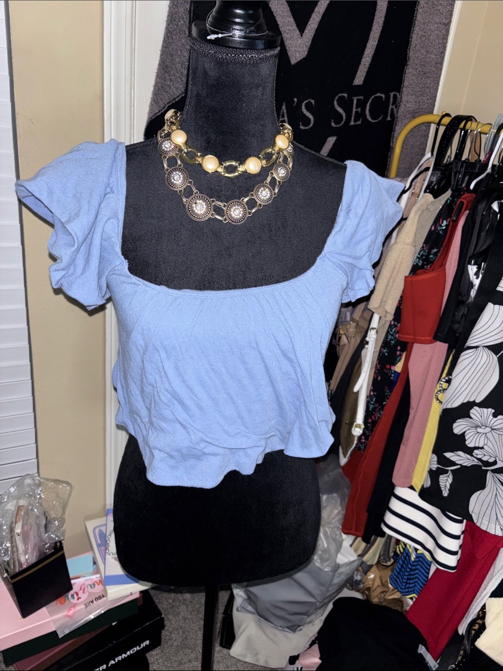 Preowned We Thee PEOPLE BY FREE PEOPLE Light Blue Women's Square Neck Crop Top